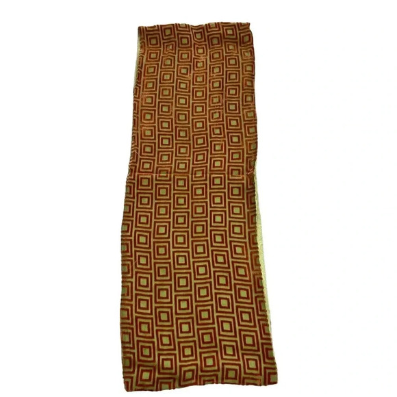 Shihreen Gold Brown Silk Shawl - Picture 6 of 8